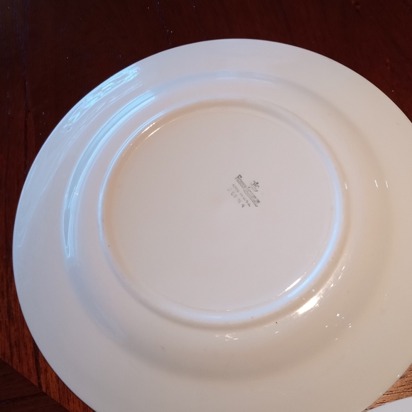 Homer Laughlin dinnerware . - Picture 16 of 16